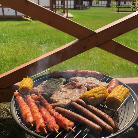 別荘 Kaszubski Dom Ostoja Bukowo